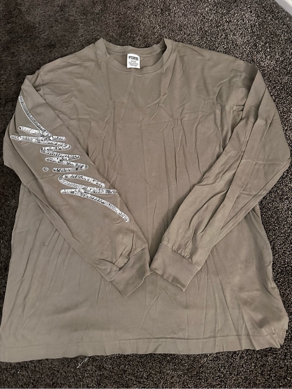 PINK VS Olive Green Long Sleeve Size Medium 0525